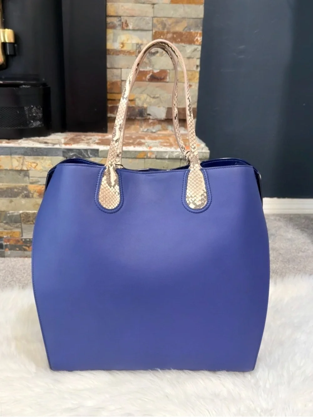 Christian Dior Python Vertical Addict Tote Bag - Picture 2 of 16